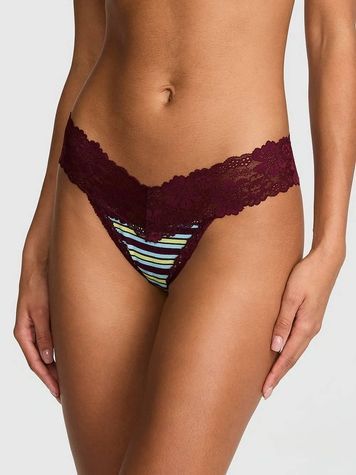 Кружевные трусики Танга PINK от Victoria's Secret 224850708 фиолетовые 224850708 фото