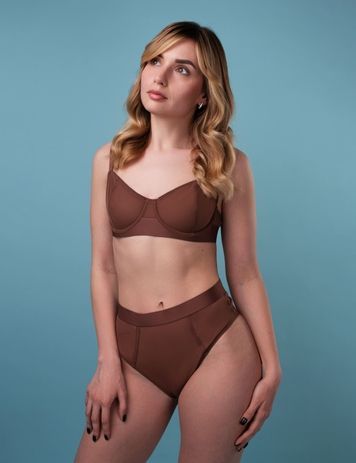 Балконет с мягкой чашкой brabrabra SLZ22101005 бежевый &mdash; Уценка (дефект) SLZ22101005(д)_коричневий фото