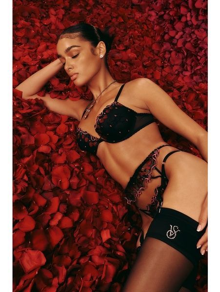 Кружевные трусики Стринги Victoria's Secret 553215988 черные 553215988 фото
