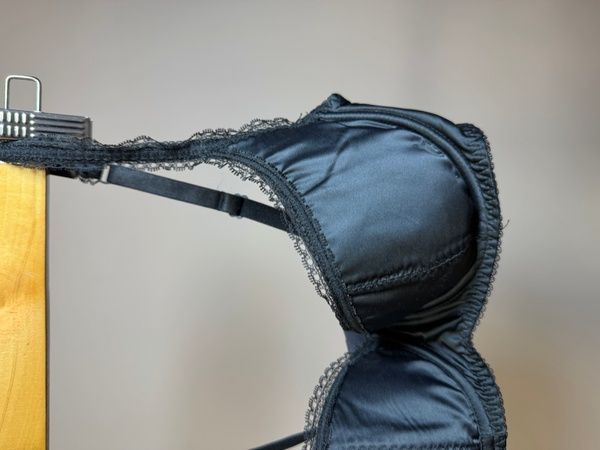 Бюстгальтер с формованными чашками Dita Von Teese 56340 черный на косточках 56340_чорний фото
