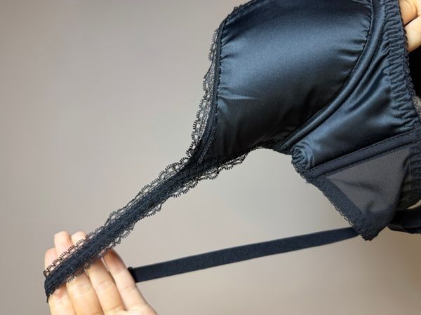 Бюстгальтер с формованными чашками Dita Von Teese 56340 черный на косточках 56340_чорний фото