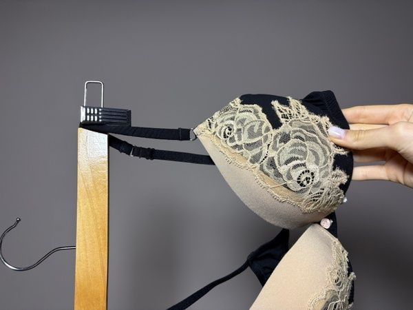 Бюстгальтер Valery RG18 INS с Push-up на косточках RG18 INS_чорний фото