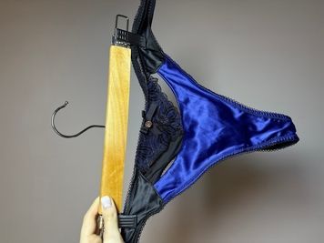 Трусики стринги Scantilly ST2502 с высокой талией ST2502_чорниця з чорним фото