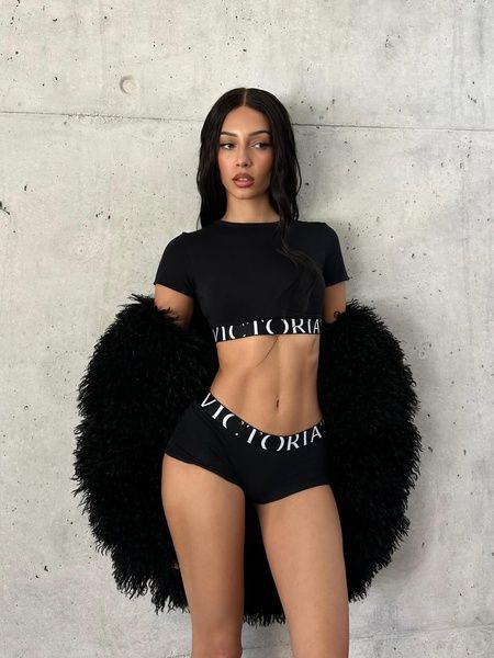 Жіночі трусики Шорти Victoria's Secret 146042390 чорні 146042390 фото
